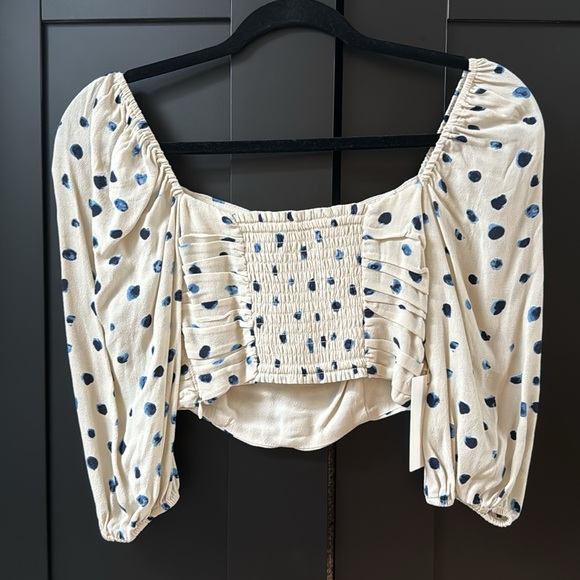 Aritzia Wilfred cropped blouse - Picture 2 of 3